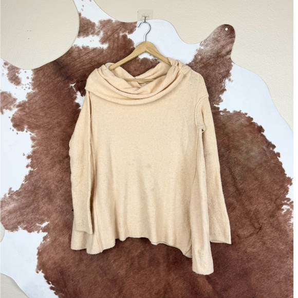 FREE PEOPLE - Strawberry Fields Cream Sweater - Picture 3 of 7